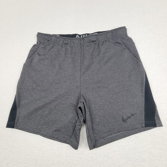 Nike‎ Athletic Training Shorts Mens XL Measures 34 x 7 Gray Black CJ2009-010 - Picture 1 of 8